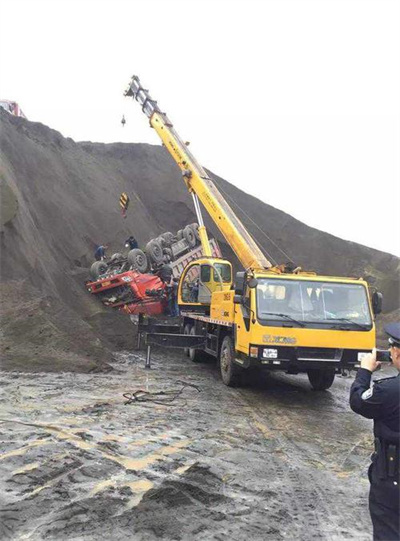 南安上犹道路救援